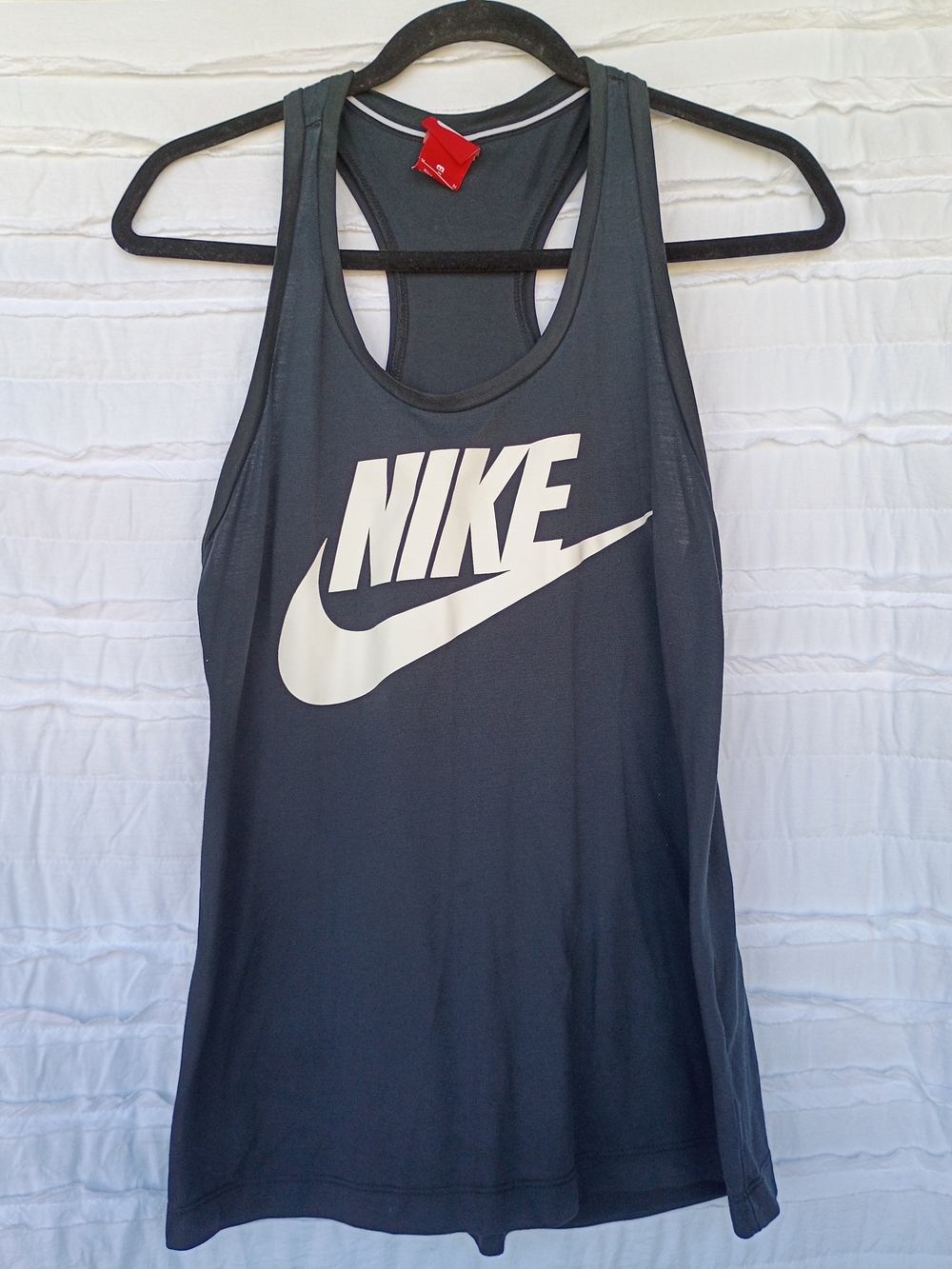 Nike Women’s Sports Wear Essential Racerback Tank Top